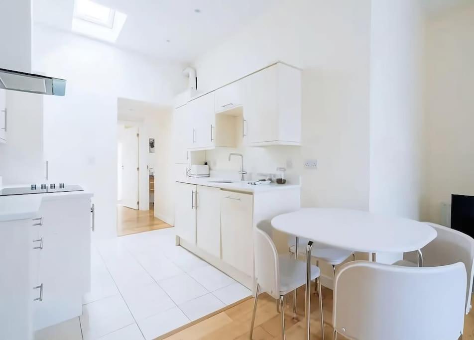 Apartamento Lovely 2bd In Citycenter